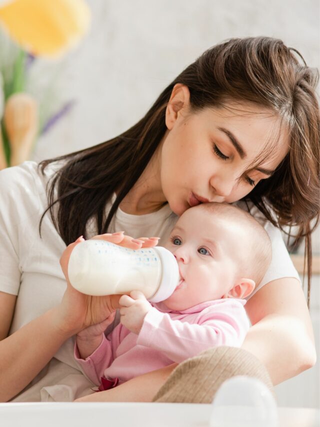 बच्चों को दिन में कितना दूध पीना चाहिए